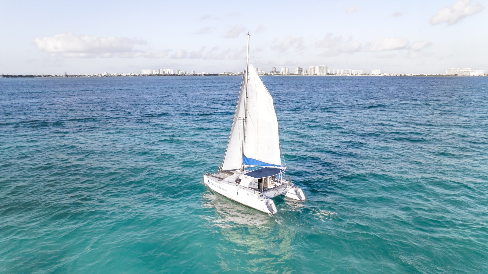 37ft OH LALA
