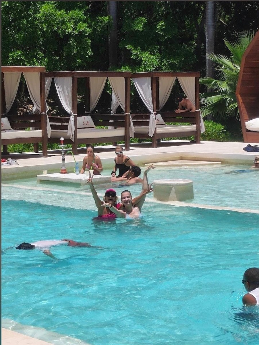 Zaza  Beach Club